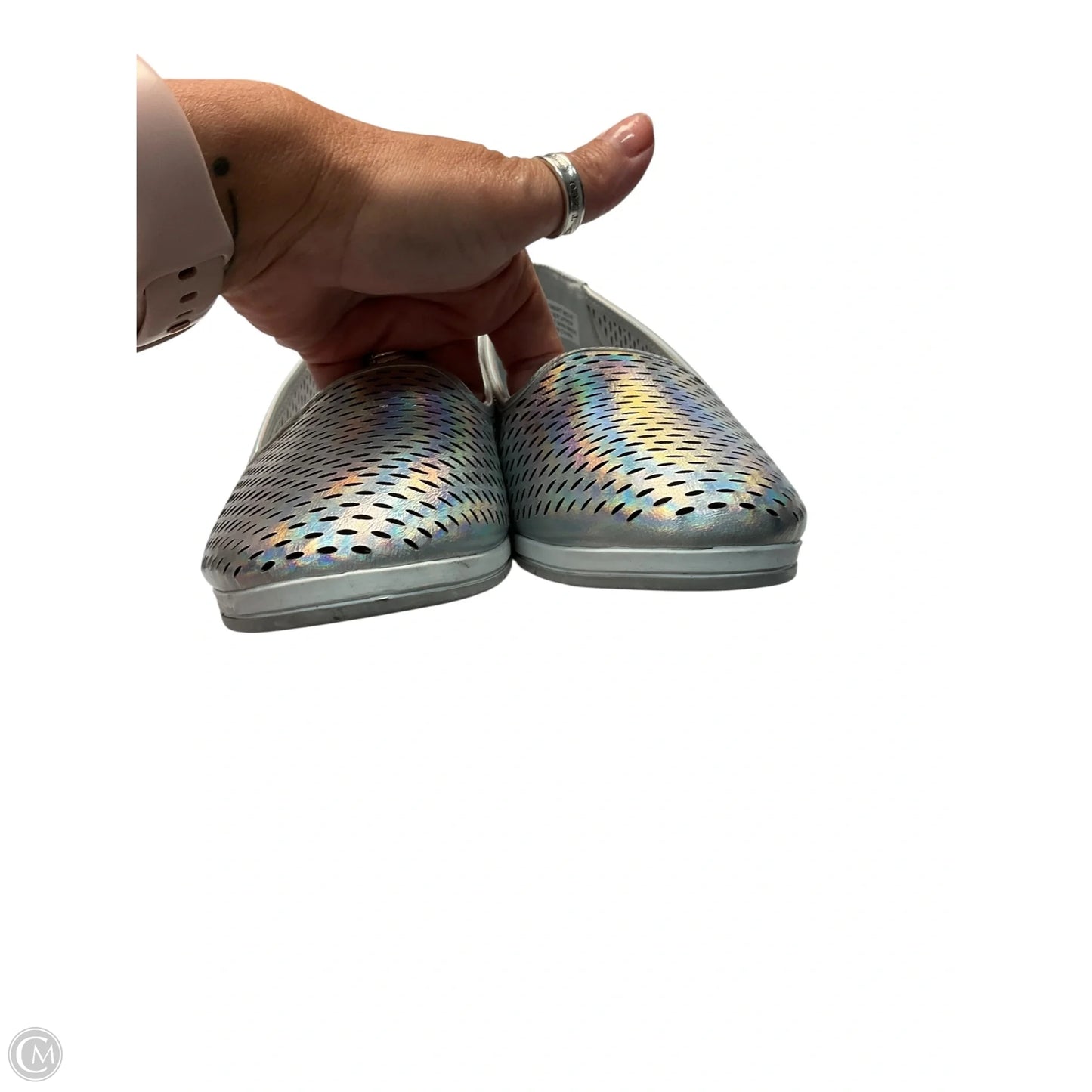 Shoes Flats By Aerosoles In Silver, Size: 9