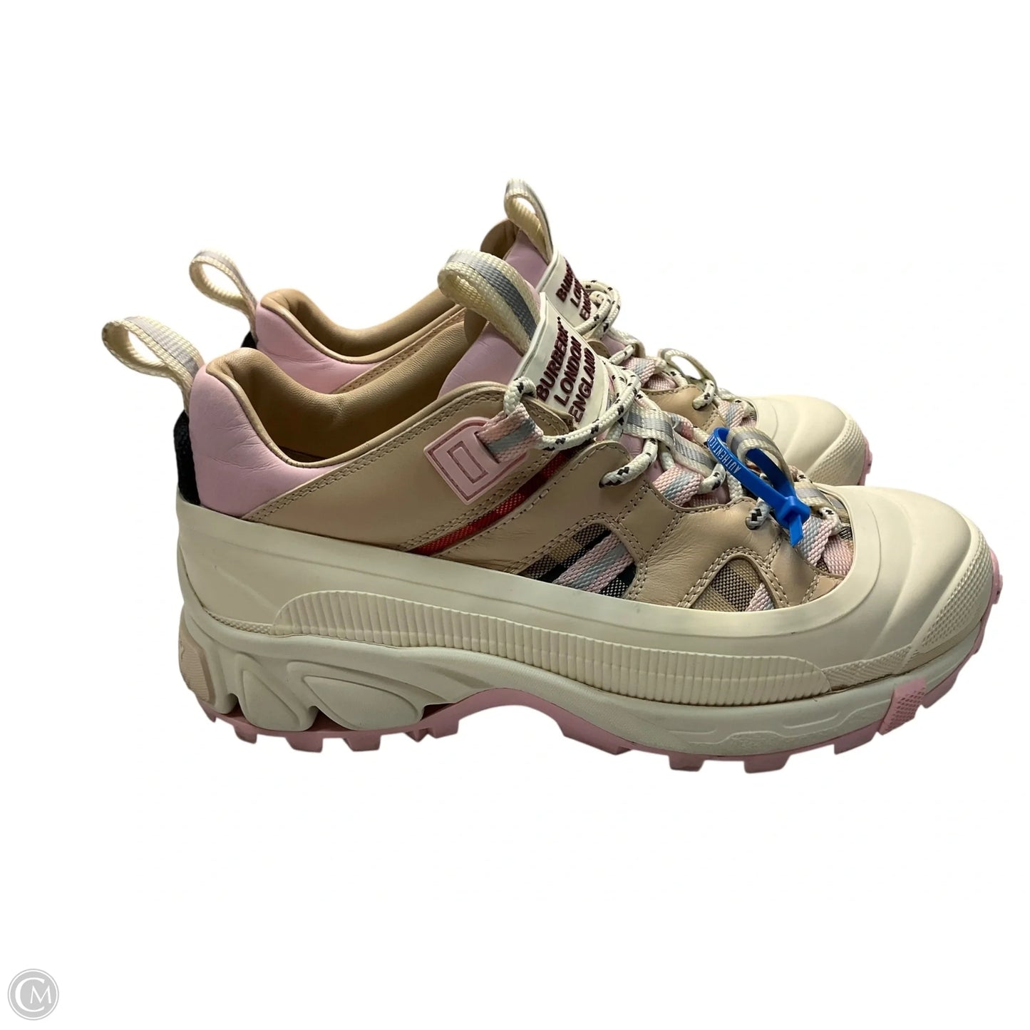 Shoes Luxury Designer By Burberry In Cream, Size: 7.5