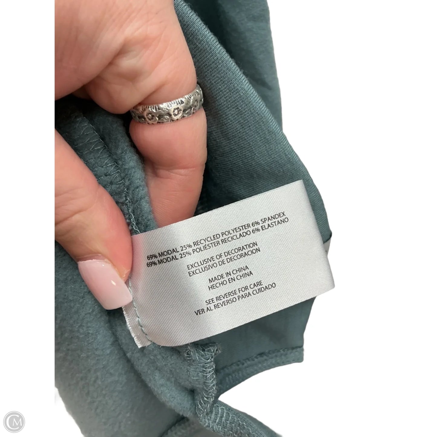 Top Long Sleeve By Orvis In green, Size: 18