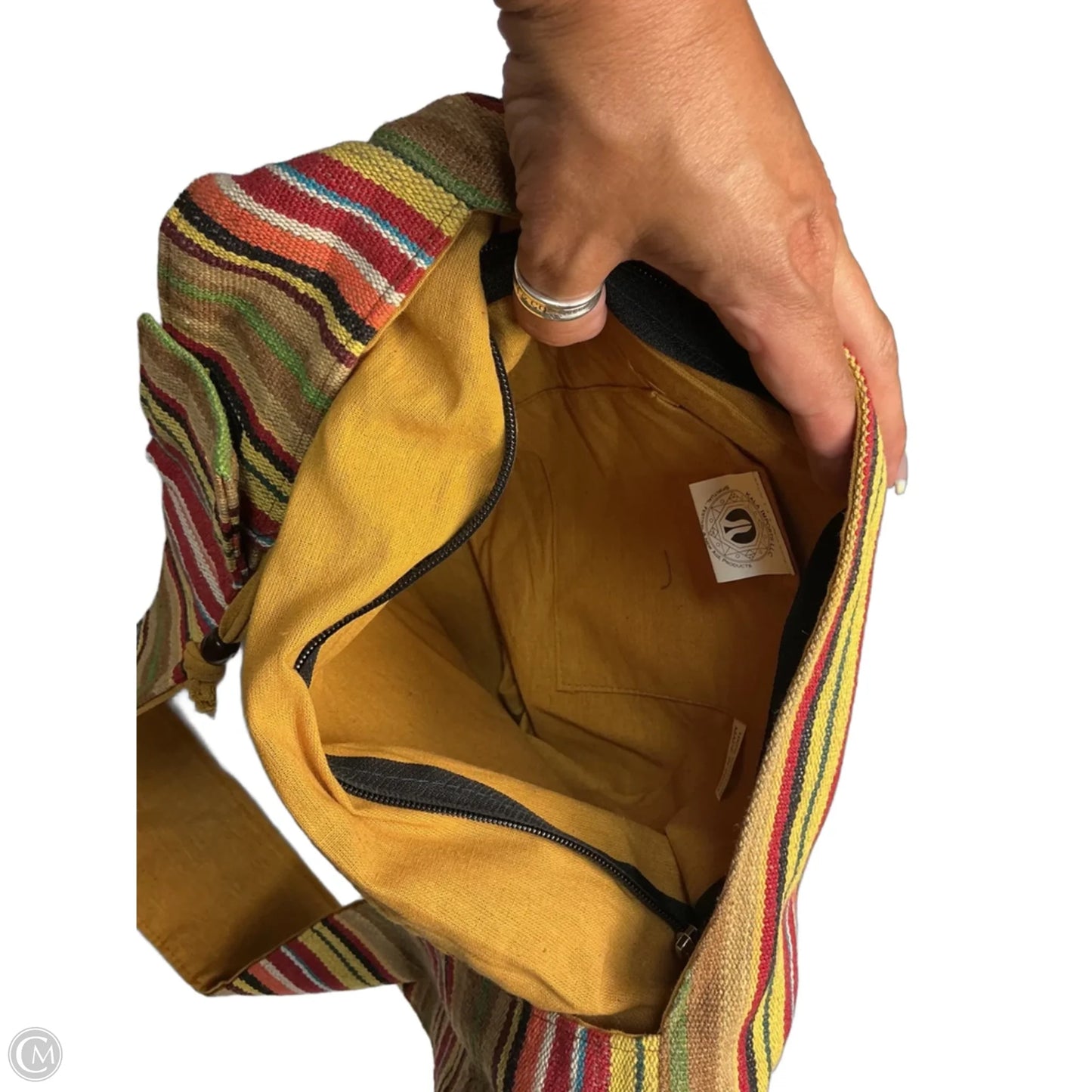 Tote By Clothes Mentor, Size: Medium