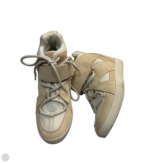 Shoes Sneakers By Sorel In Cream, Size: 8.5