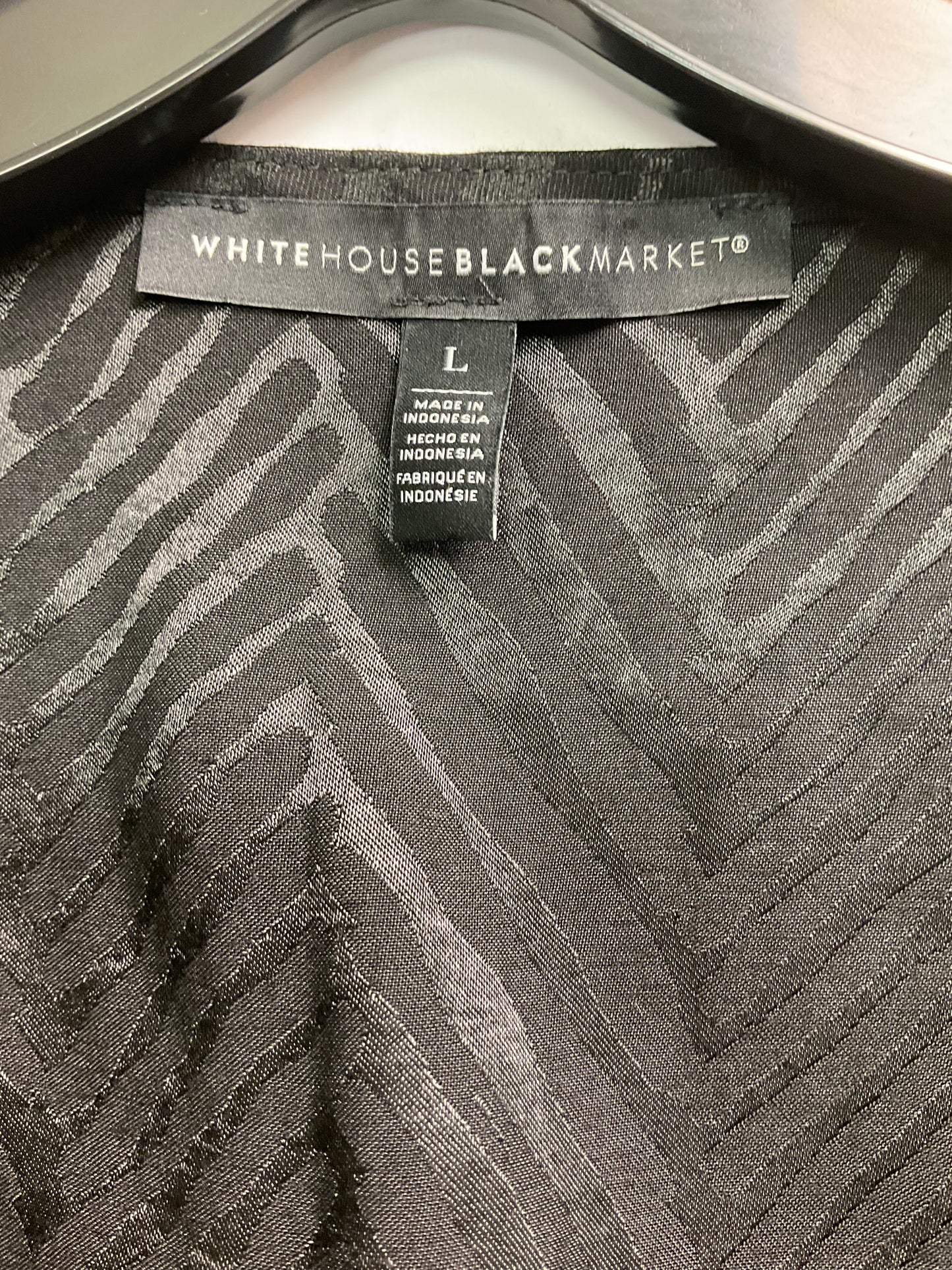 Top Short Sleeve By White House Black Market In Black, Size: L