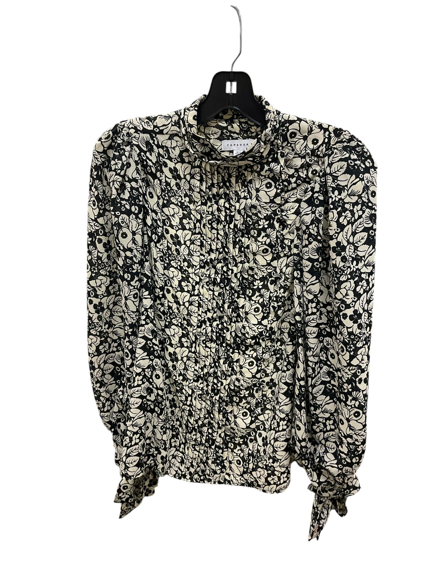 Top Long Sleeve By Top Shop In Black Floral, Size: Xs