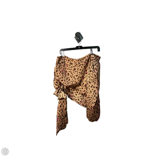 Top Long Sleeve By Express In Animal Print, Size: M