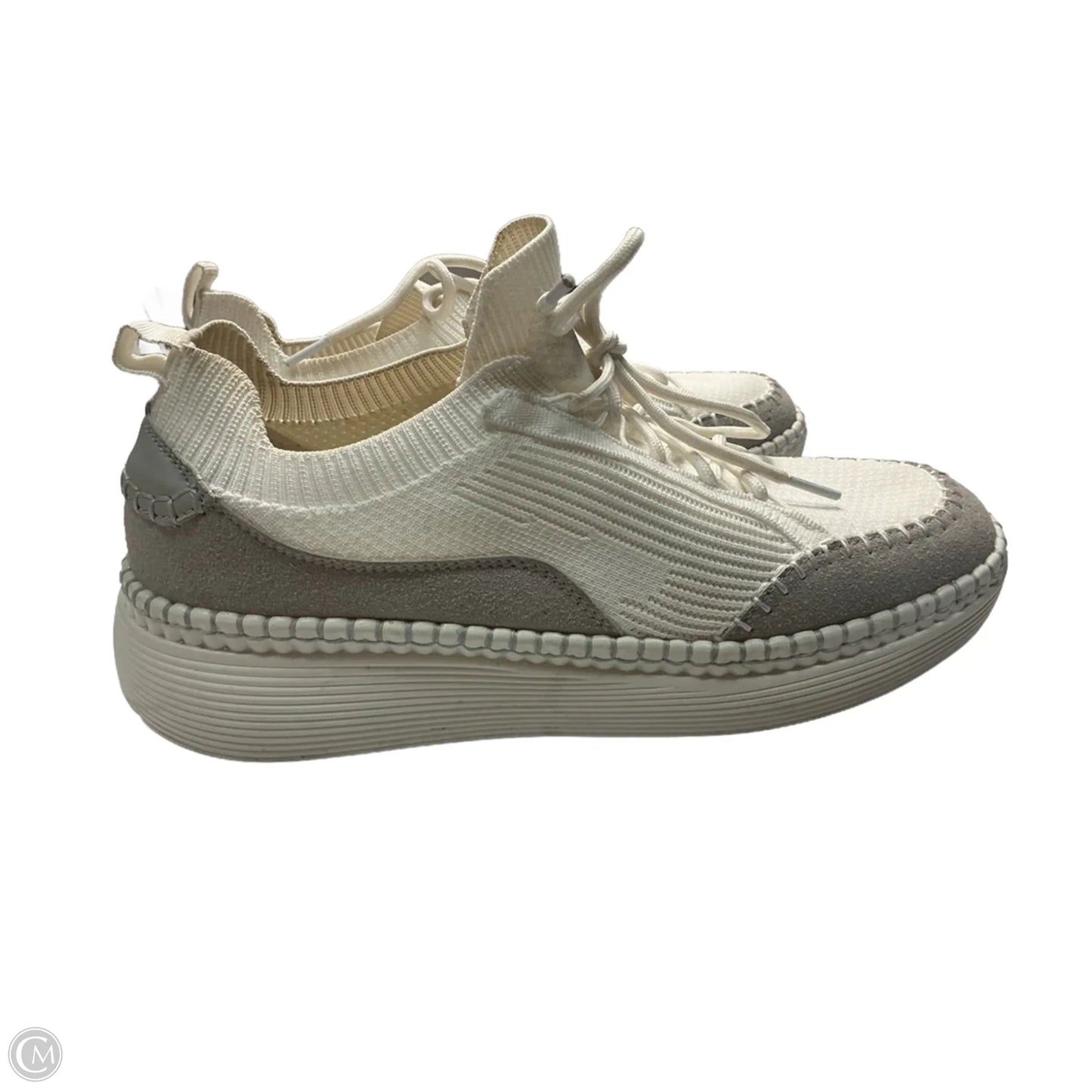 Shoes Athletic By Steve Madden In White, Size: 10