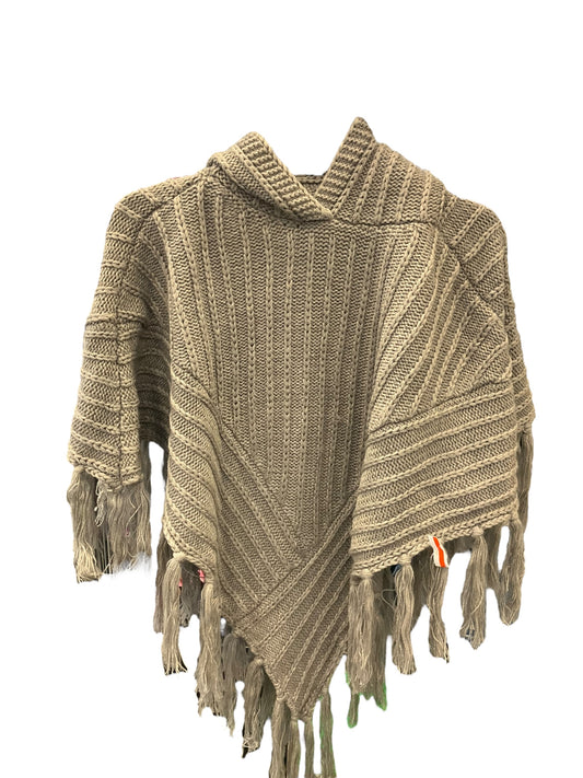 Poncho Designer By Rebecca Minkoff In Grey, Size: Osfm