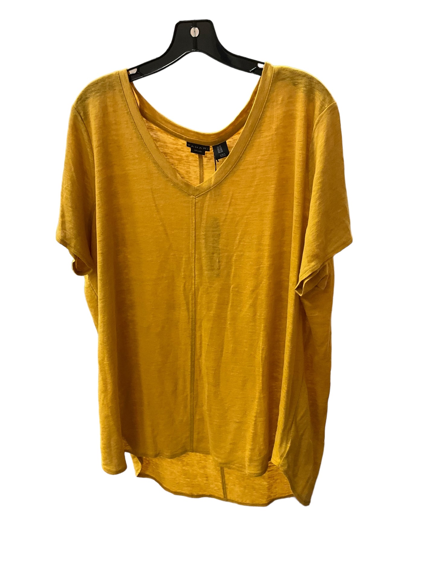 Top Short Sleeve Designer By Tahari In Mustard, Size: 1x