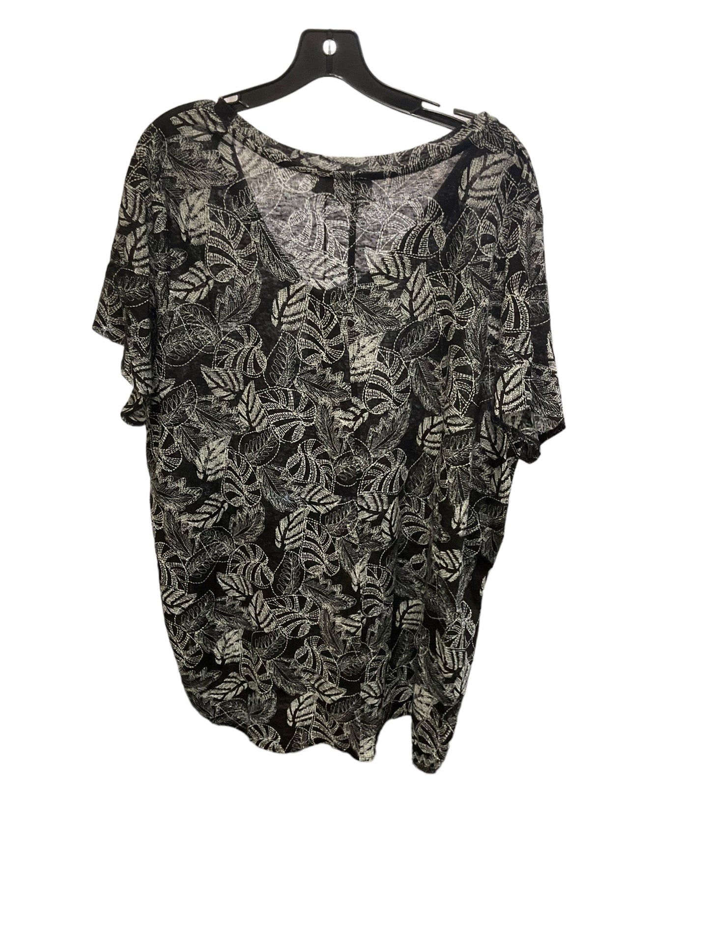 Top Short Sleeve By Rachel Zoe In Black, Size: 2x