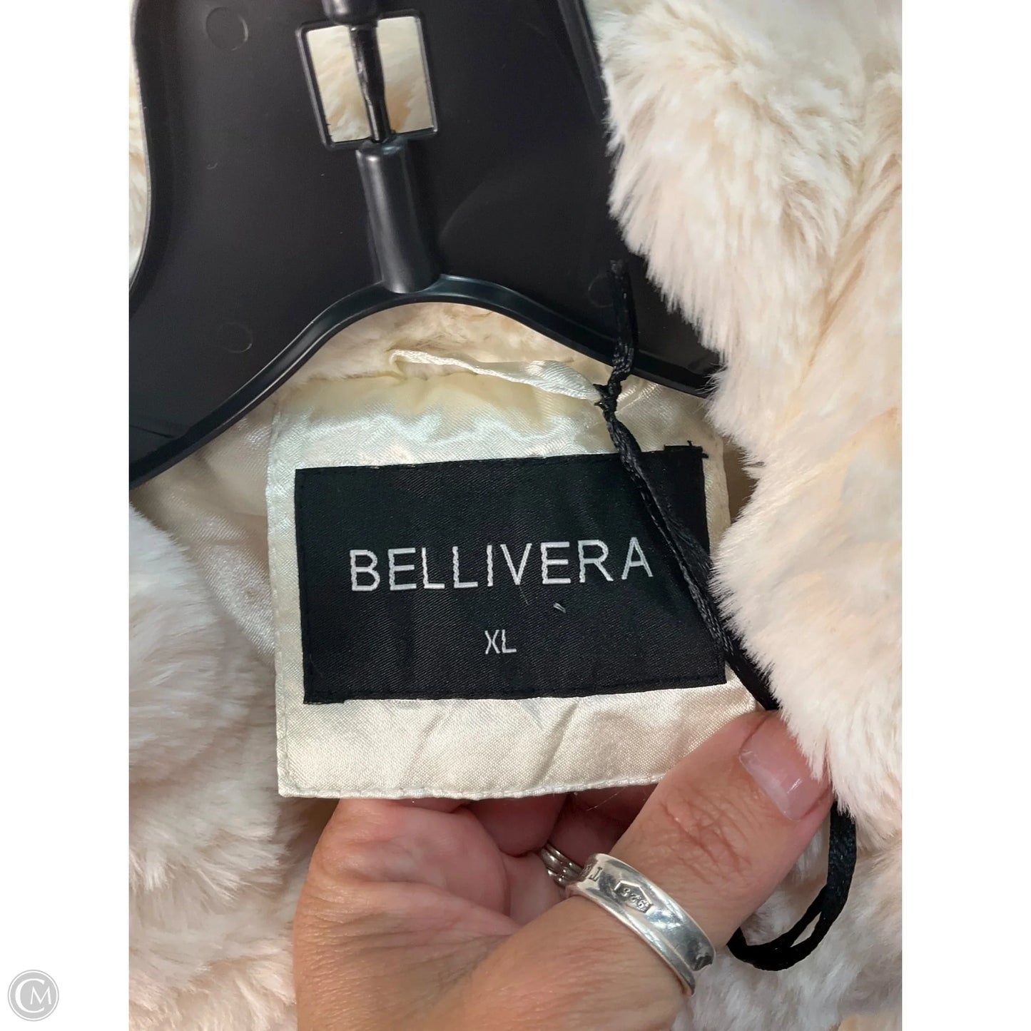 Jacket Faux Fur & Sherpa By Cmc In Beige, Size: Xl