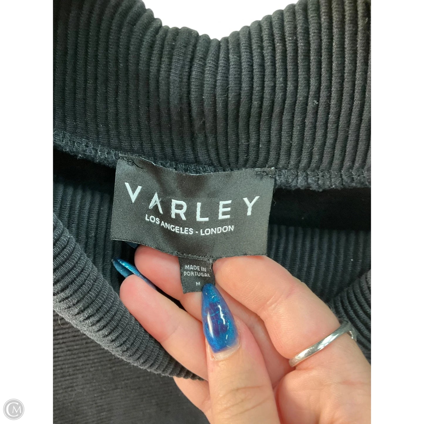 Top Long Sleeve By Varley In Black, Size: M