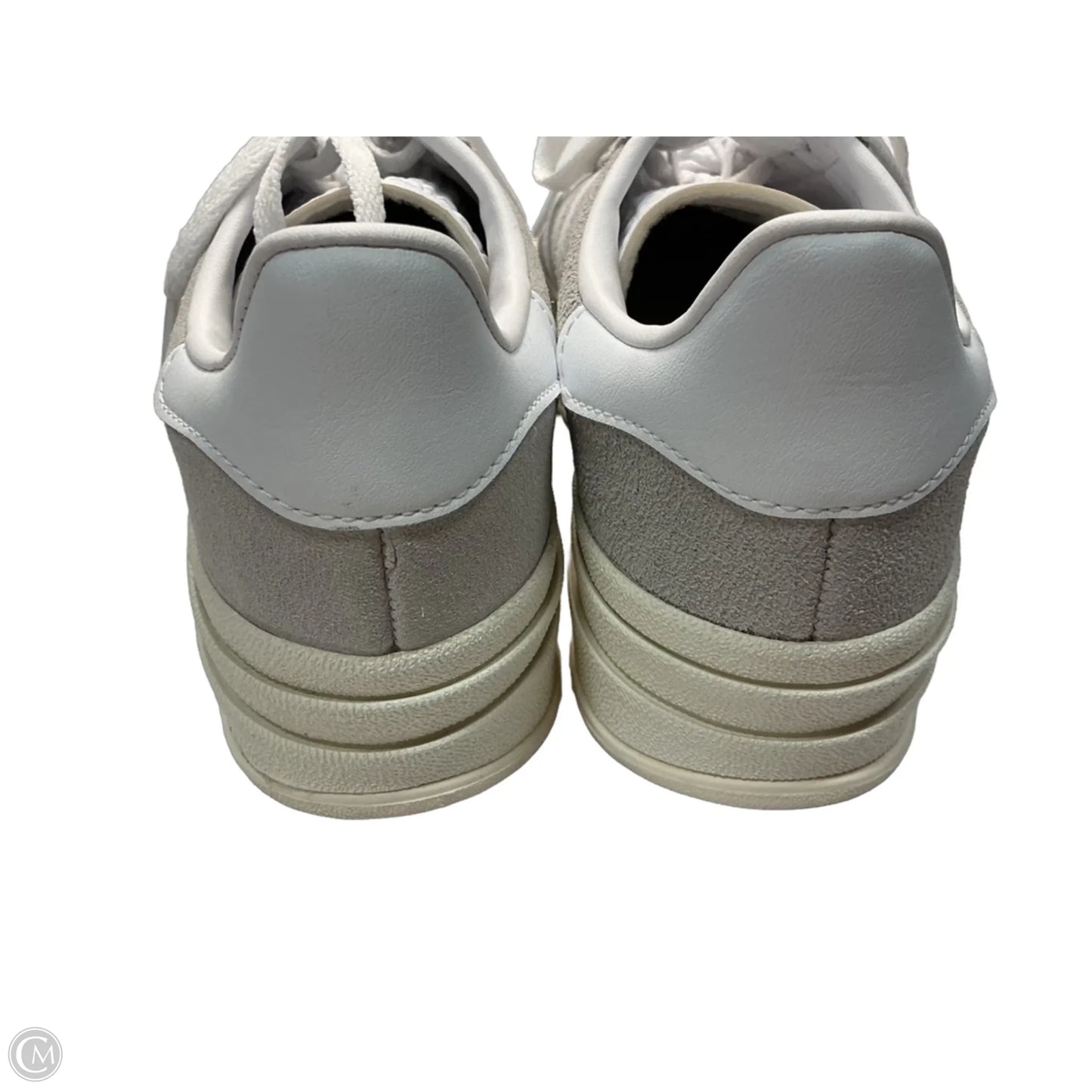 Shoes Sneakers By Adidas In Cream, Size: 5.5
