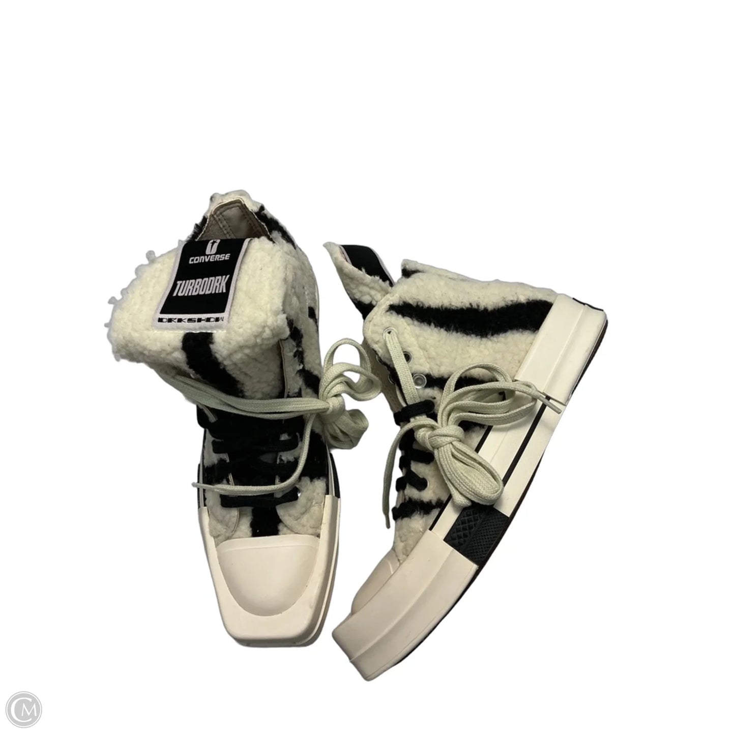 Shoes Sneakers By Converse In Black & Cream, Size: 8.5
