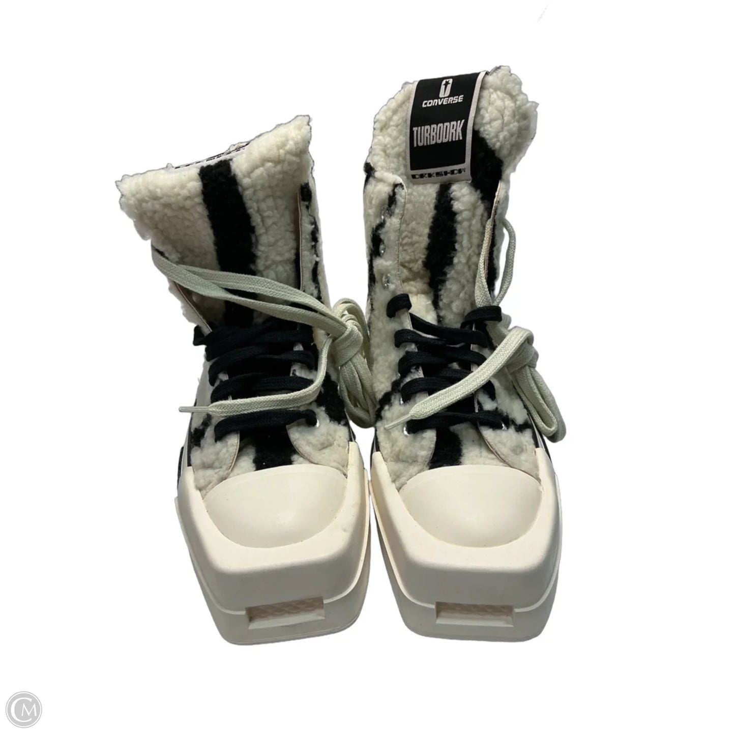 Shoes Sneakers By Converse In Black & Cream, Size: 8.5