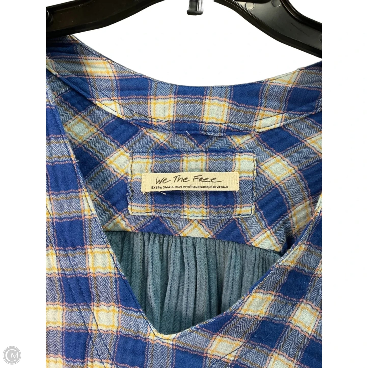 Top Long Sleeve By We The Free In Blue, Size: Xs