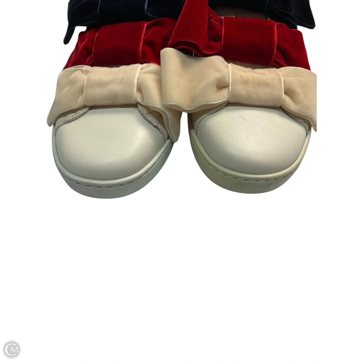 Shoes Luxury Designer By Gucci In Cream, Size: 7