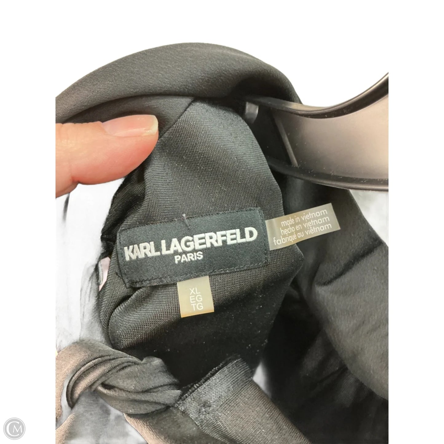Top Sleeveless Designer By Karl Lagerfeld In Black, Size: Xl