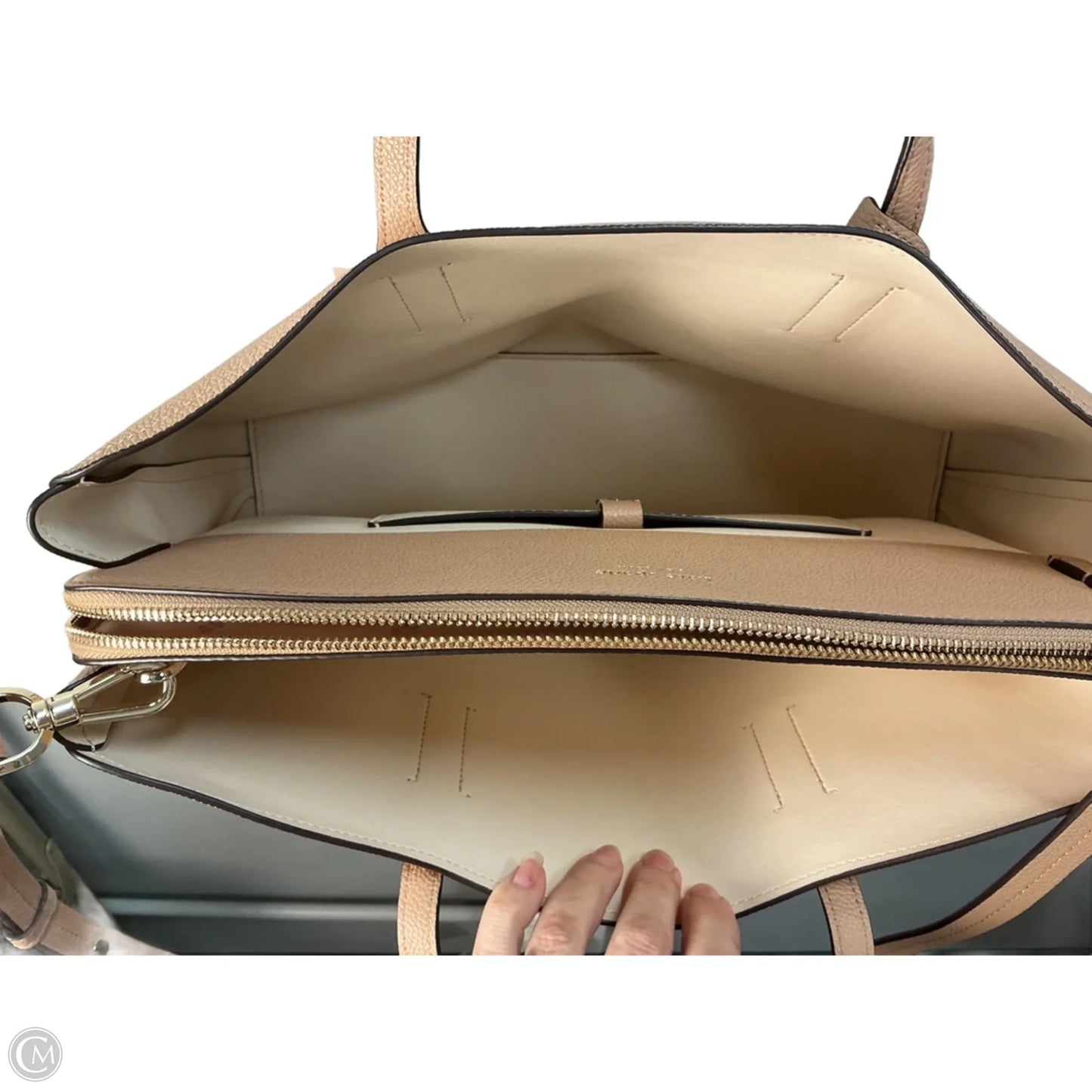 Tote Designer By Kate Spade, Size: Medium