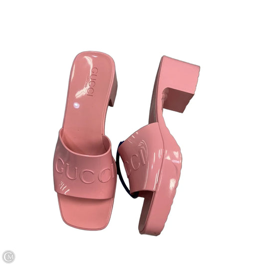 Sandals Luxury Designer By Gucci In Pink, Size: 7.5