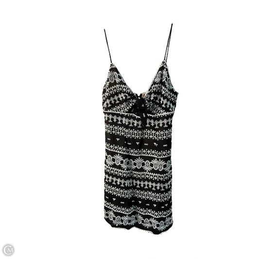 Dress Designer By Alice + Olivia In Black & White, Size: M