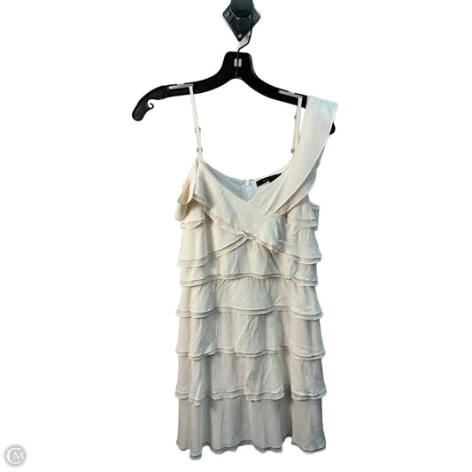 Dress Casual Short By Bcbgmaxazria In Cream, Size: Xs
