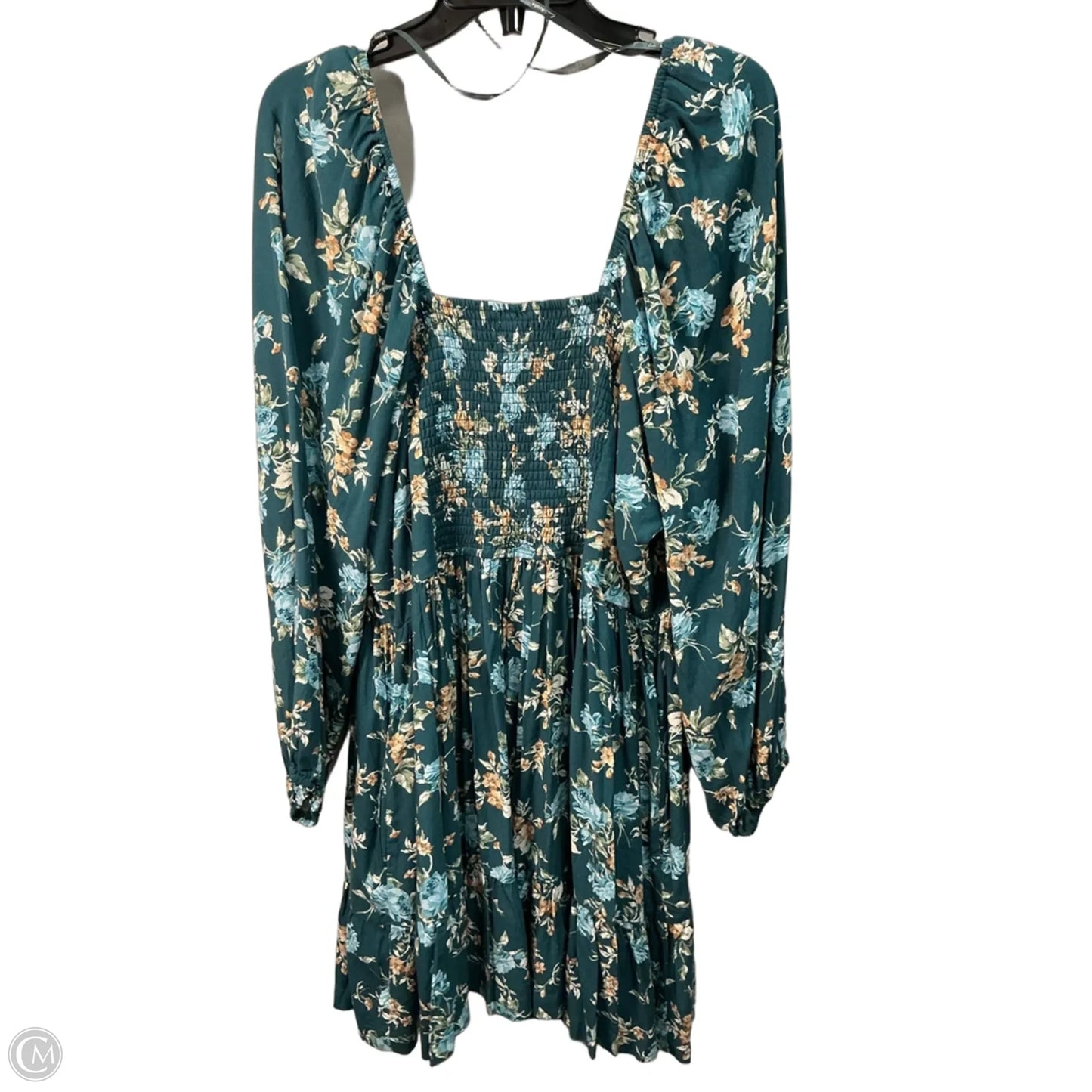Dress Casual Short By Arula In Green, Size: L