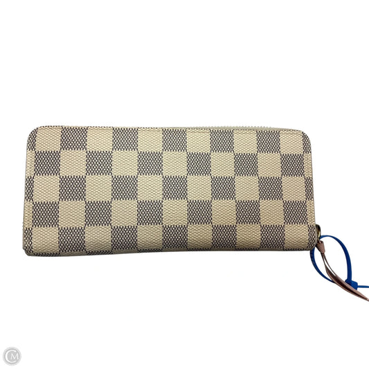 Wallet Luxury Designer By Louis Vuitton, Size: Medium