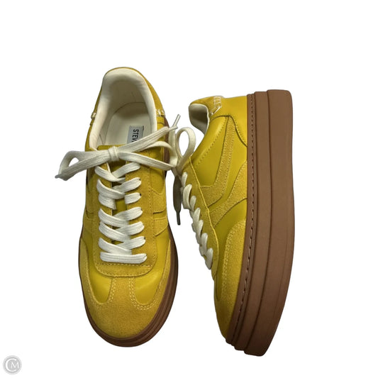 Shoes Sneakers By Steve Madden In Yellow, Size: 7.5