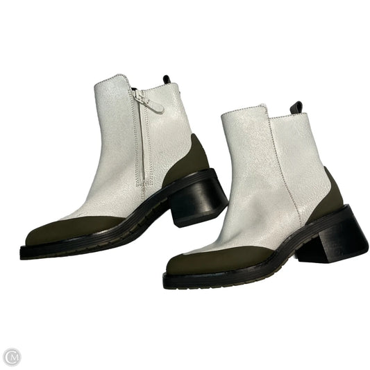 Boots Designer By Tory Burch In White, Size: 5