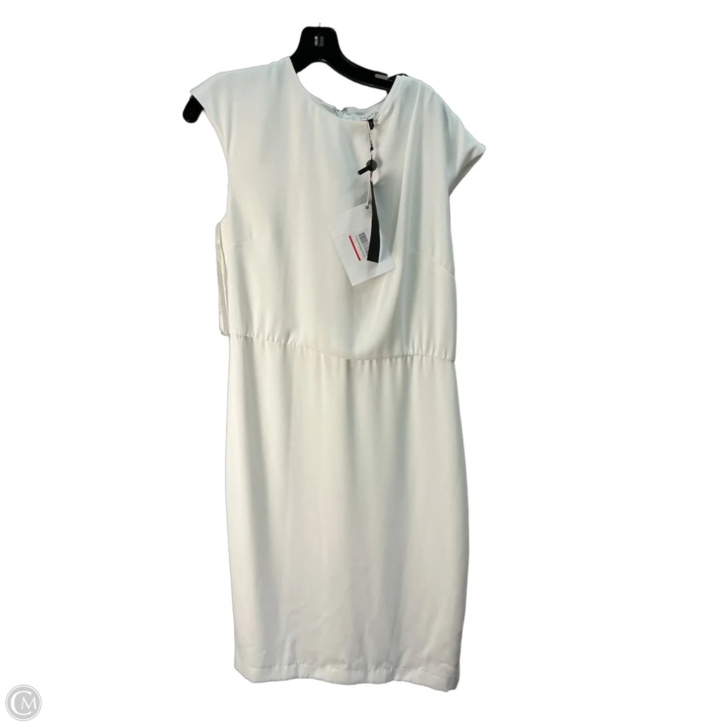 Dress Designer By Halston In White, Size: 10