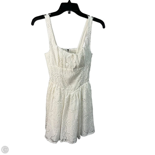 Dress Casual Short By Reformation In White, Size: Xs